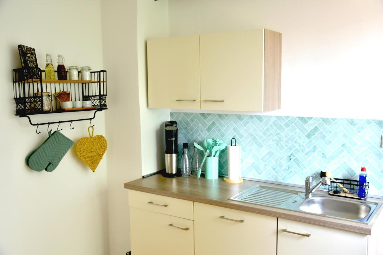 White Midsommar - Stilvolle Wohnung, 3 Schlafzimmer, Wohnzimmer, Kueche Ландсхут Экстерьер фото